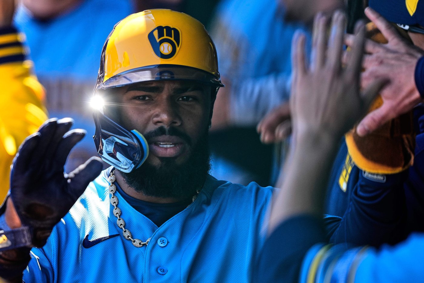 Mitchell provides all the Brewers offense in 5-2 win over Royals to open their split doubleheader | iNFOnews.ca Mitchell provides all the Brewers offense in 5-2 win over Royals to open their split doubleheader | iNFOnews.ca