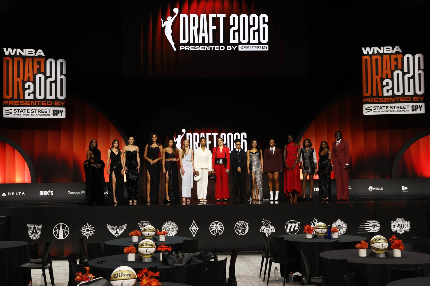 Rookies help bring Met Gala energy to the WNBA draft's orange carpet | iNFOnews.ca