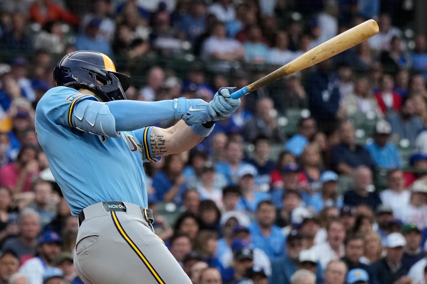 Jacob Misiorowski dominant again, Brice Turang homers as Brewers top Cubs 5-2 to move into 1st | iNFOnews.ca