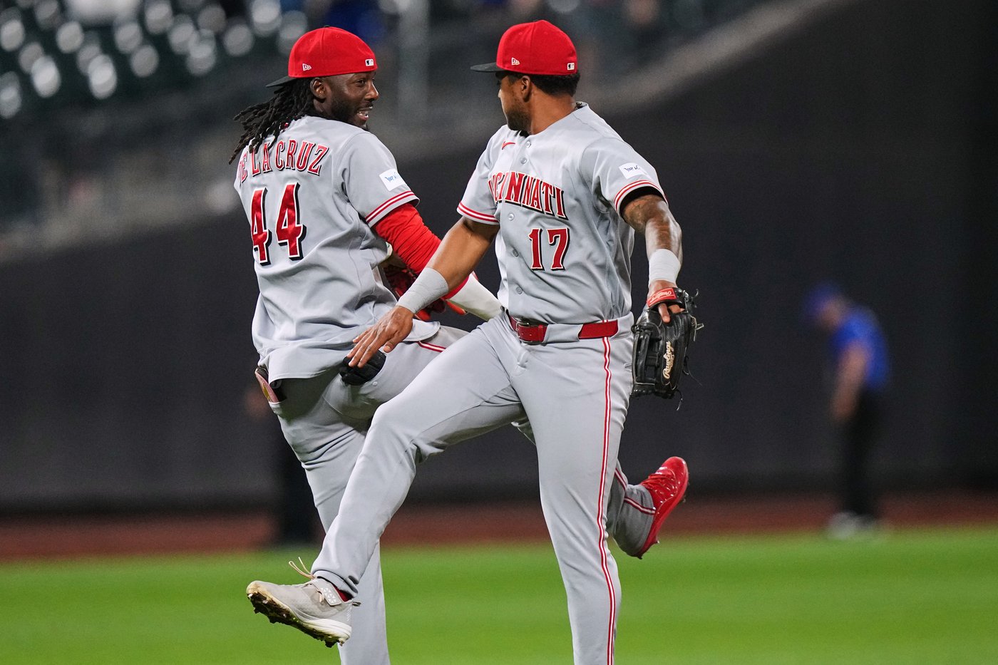 Reds rout Mets, who fall 11 under .500 again | iNFOnews.ca