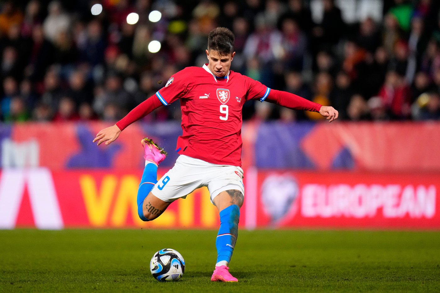 Czech Republic's final World Cup squad includes 17-year-old Hugo Sochůrek | iNFOnews.ca Czech Republic's final World Cup squad includes 17-year-old Hugo Sochůrek | iNFOnews.ca