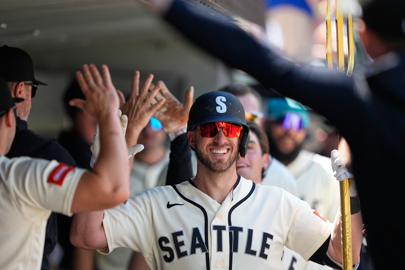 Hancock, Mariners blank Blue Jays 4-0; Garver hits two-run homer | iNFOnews.ca