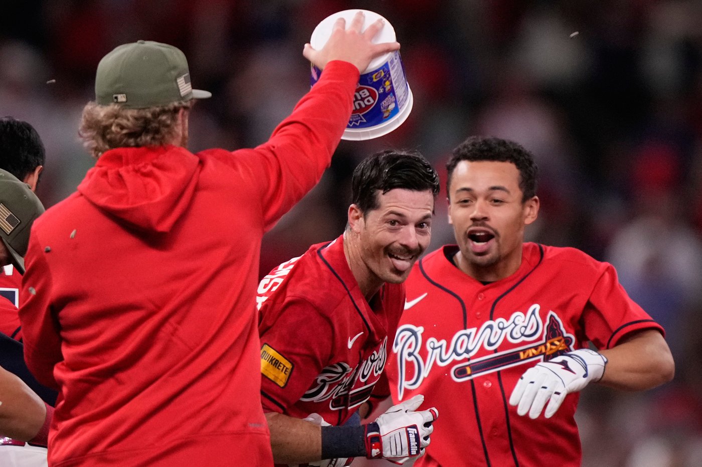 Mike Yastrzemski’s 10th-inning single sends the Braves past the Red Sox 3-2 | iNFOnews.ca