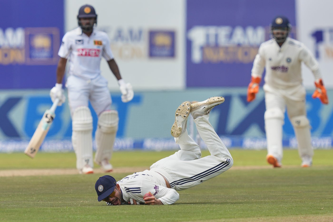 Dinusha’s maiden hundred rescues Sri Lanka but India on top in first test | iNFOnews.ca
