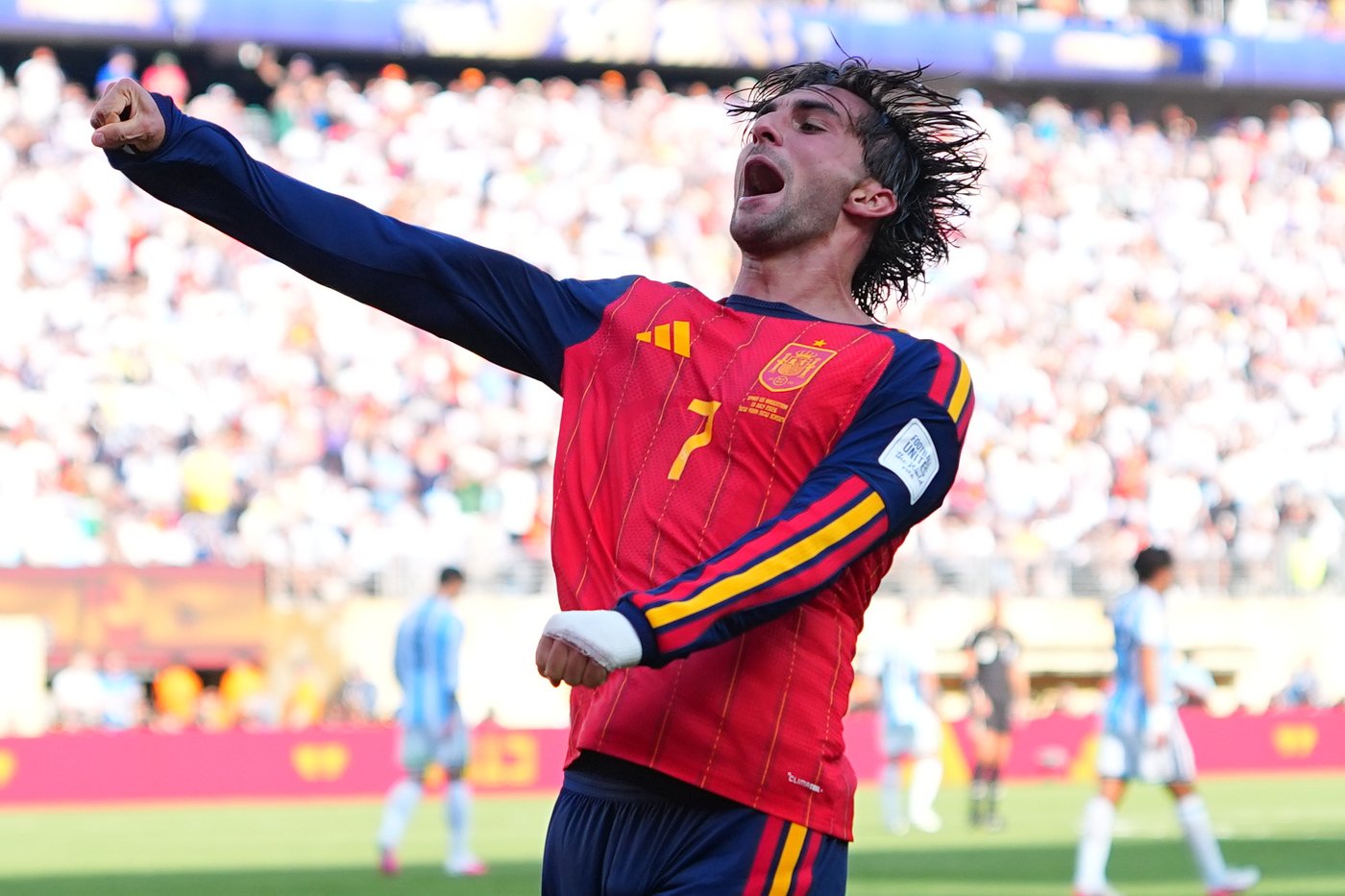 PSG bolsters star-studded attack by signing World Cup winner Ferran Torres from Barcelona | iNFOnews.ca PSG bolsters star-studded attack by signing World Cup winner Ferran Torres from Barcelona | iNFOnews.ca