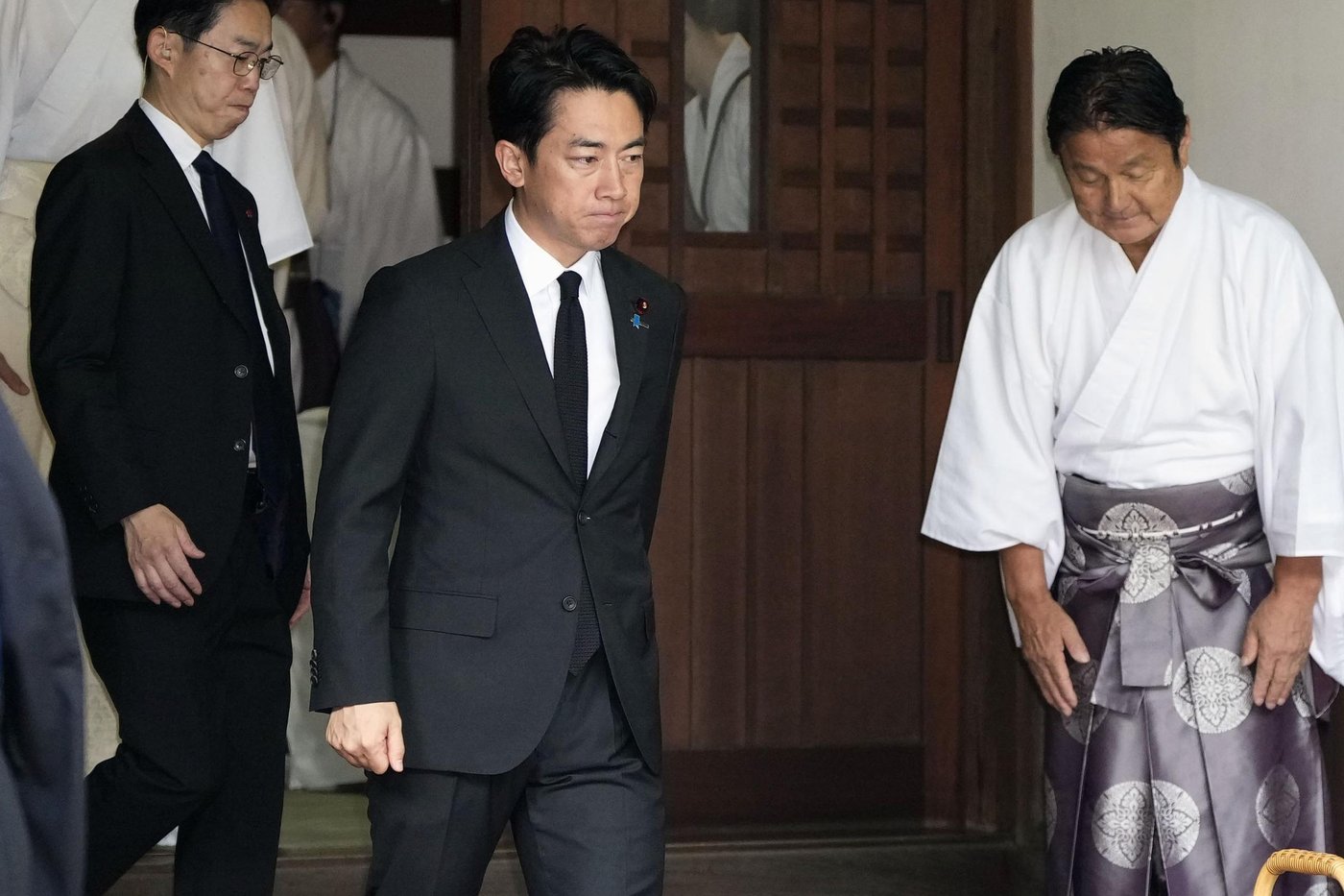 Takaichi skips controversial shrine visit on 81st anniversary of country's World War II surrender | iNFOnews.ca