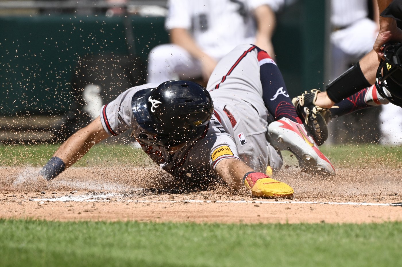 Grant Holmes takes no-hitter into 7th and Riley has 2 RBIs as the Braves top the White Sox 2-0 | iNFOnews.ca Grant Holmes takes no-hitter into 7th and Riley has 2 RBIs as the Braves top the White Sox 2-0 | iNFOnews.ca