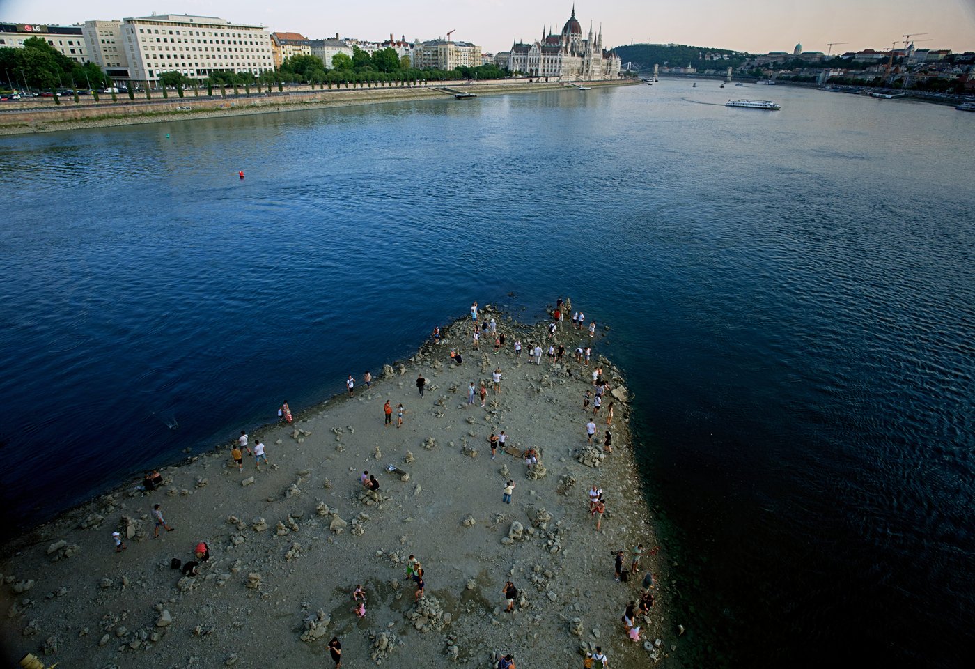 Daily life around the world, in photos | iNFOnews.ca