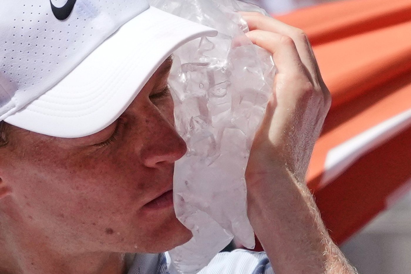 Sinner's meltdown is not rare: A look at other major collapses at Grand Slams | iNFOnews.ca