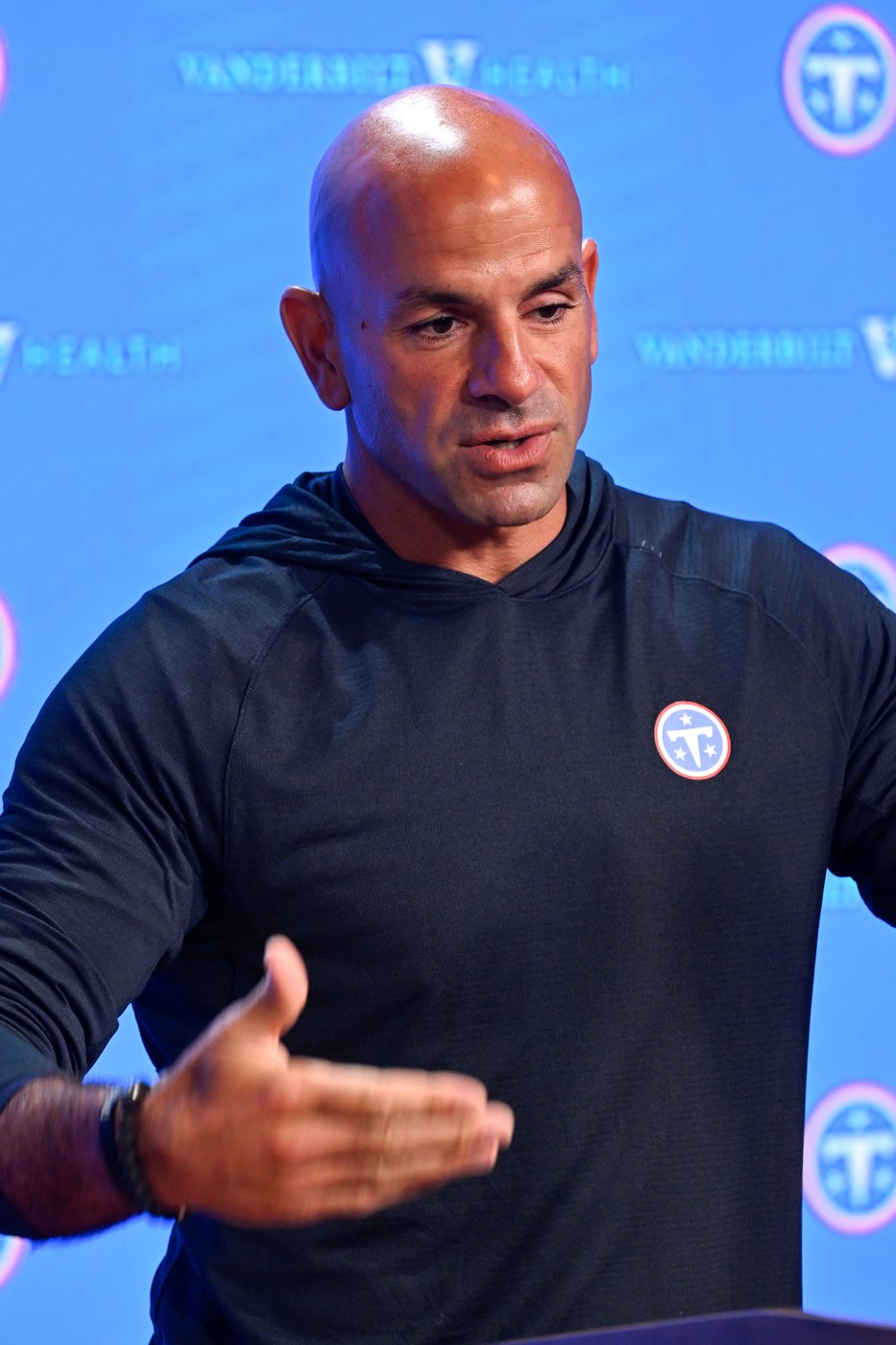 The NFL’s Rooney Rule has long been a topic of conversation, even debate. What does it do? | iNFOnews.ca