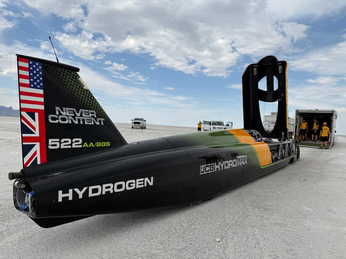 Britain's Andy Green sets another speed record, this time for fastest run in a hydrogen-powered car | iNFOnews.ca Britain's Andy Green sets another speed record, this time for fastest run in a hydrogen-powered car | iNFOnews.ca