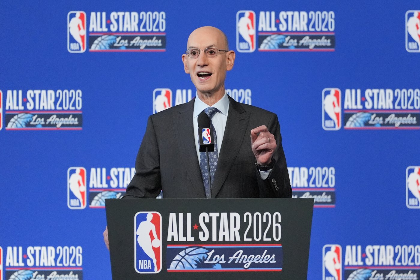 NBA Commissioner Adam Silver talks anti-tanking options with GMs, AP sources say | iNFOnews.ca