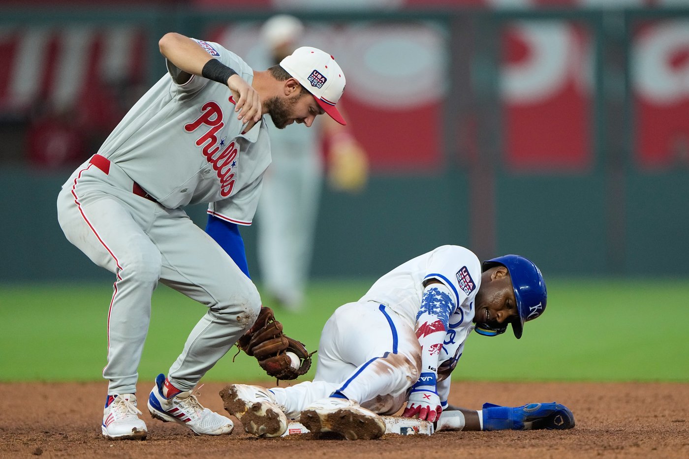 Luzardo dominates Royals as Phillies hit three homers in 6-1 win | iNFOnews.ca