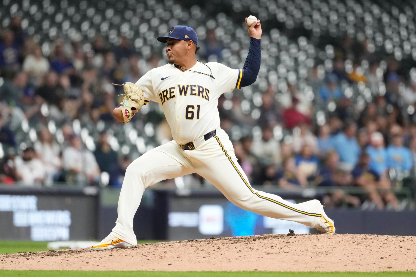 Fortes' tiebreaking double in 9th gives Rays 3-2 win over Brewers | iNFOnews.ca Fortes' tiebreaking double in 9th gives Rays 3-2 win over Brewers | iNFOnews.ca