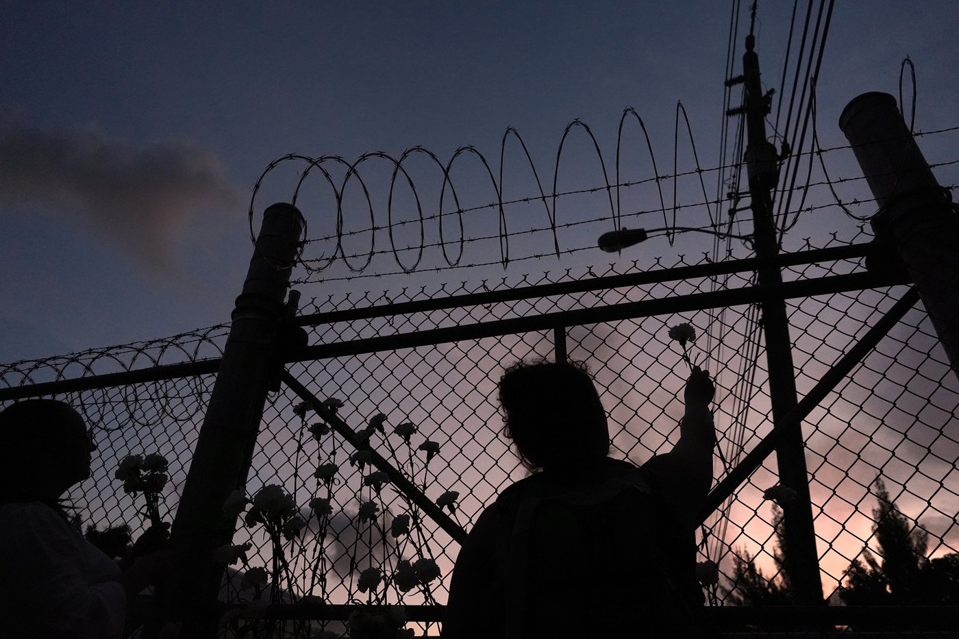 ICE detainees are dying by suicide at an 'alarming' rate, an AP investigation finds | iNFOnews.ca