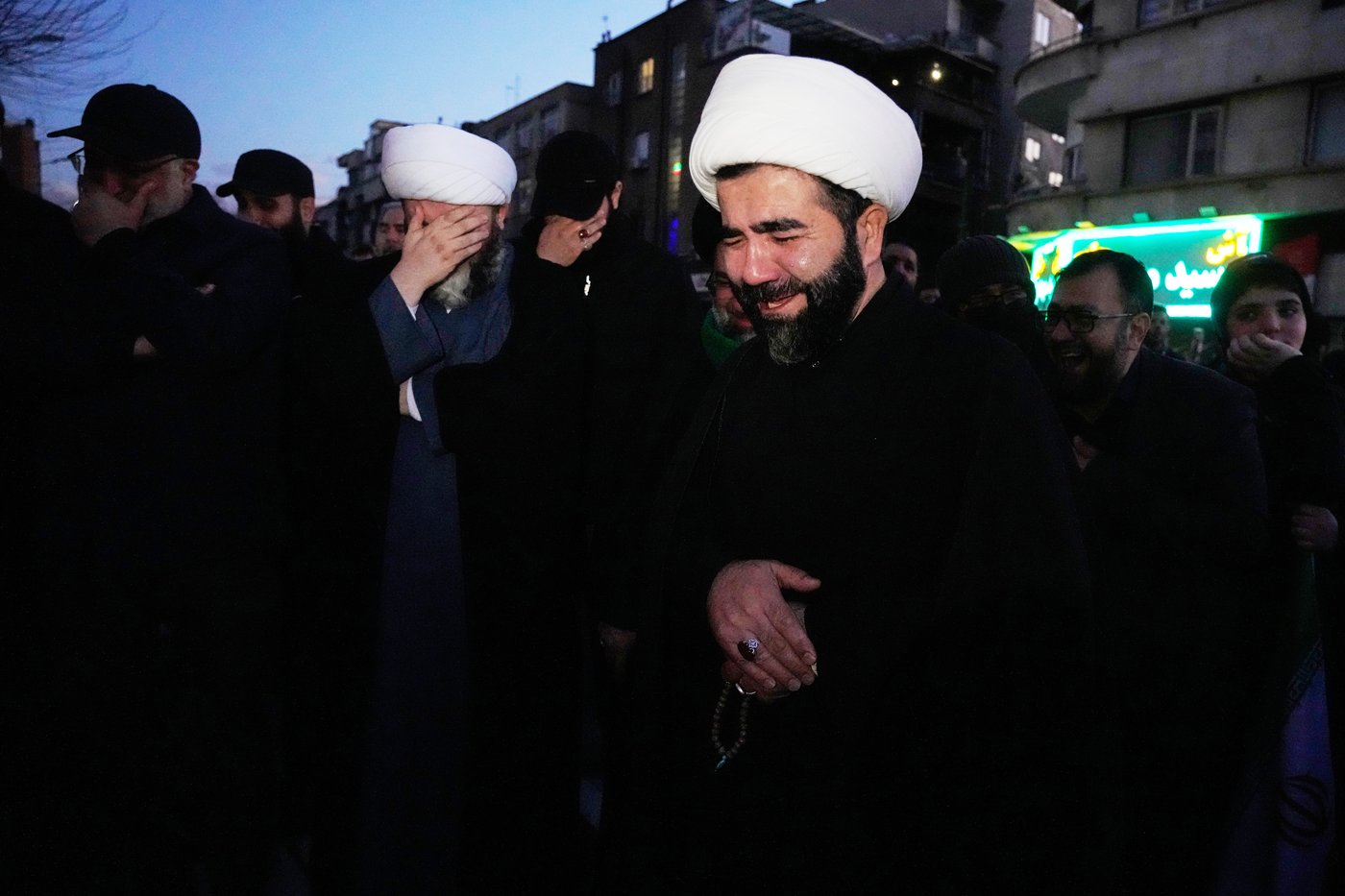 Photos from inside Iran as strikes boom across the capital, Tehran, for a third day | iNFOnews.ca