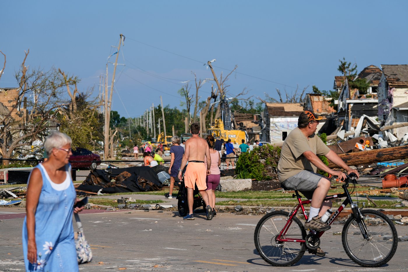 Wisconsin tornado causes extensive damage and cuts power to thousands of homes | iNFOnews.ca
