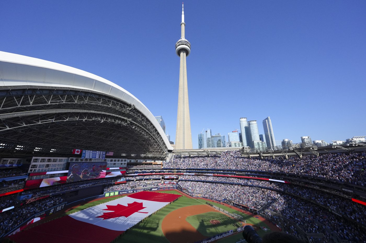 After inking MLSE deal, Rogers fields interest from potential minority investors | iNFOnews.ca