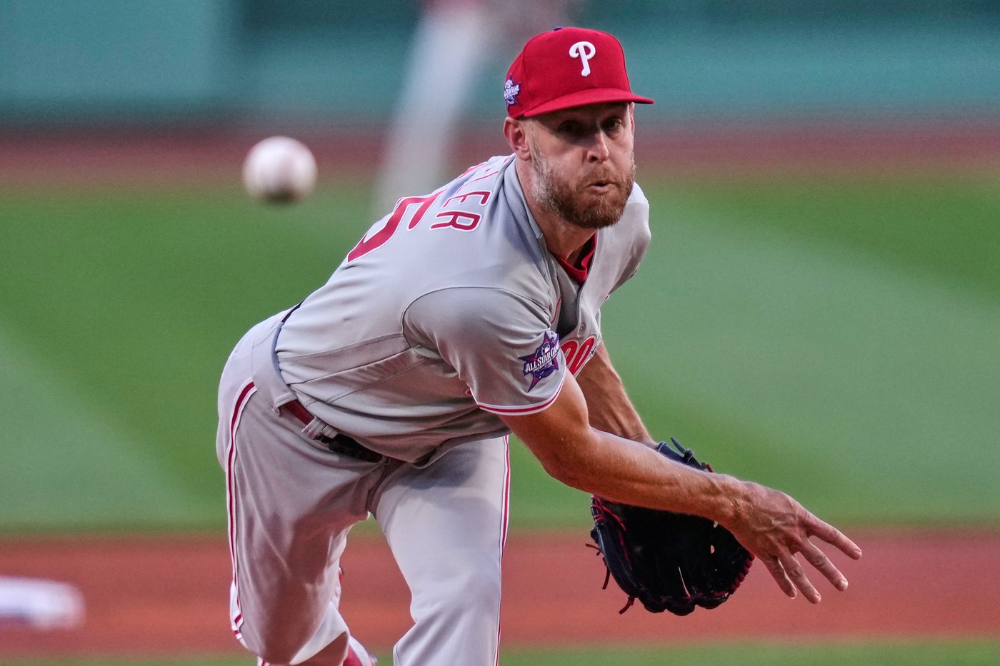 Schwarber homers for 5th straight game, Mattingly earns 900th win as Phillies beat Red Sox 2-1 | iNFOnews.ca