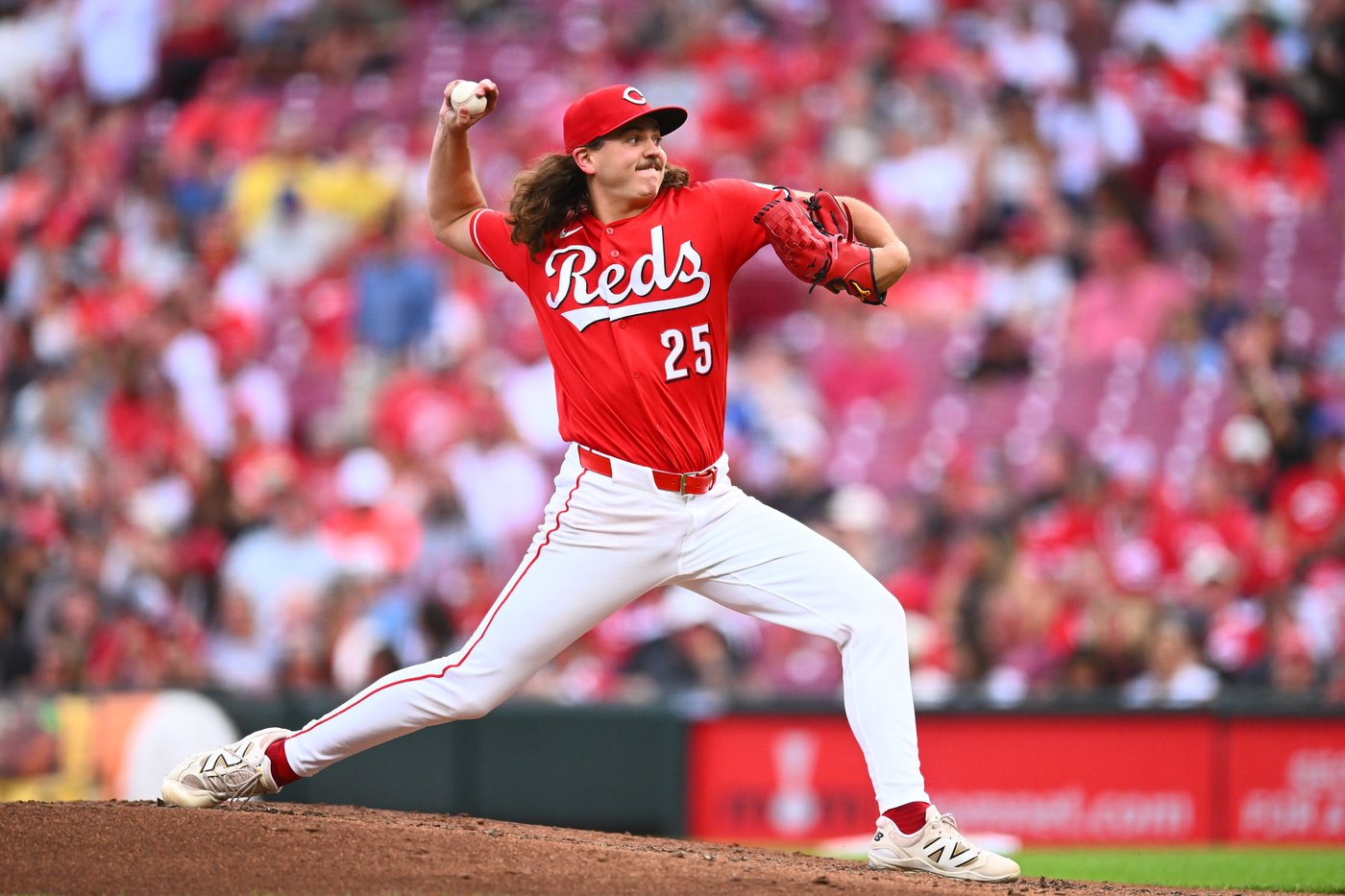 Brewers beat the Reds 6-5 to complete a 3-game sweep | iNFOnews.ca