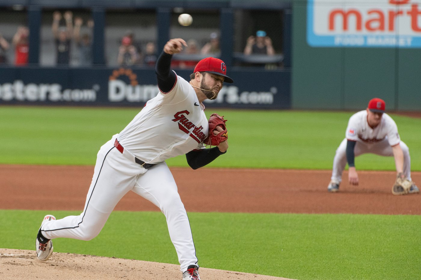 Cooper Ingle's first major league hit drives in 2 runs, Guardians edge AL West-leading Mariners 4-3 | iNFOnews.ca
