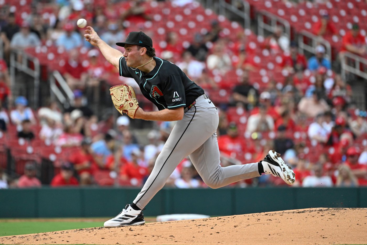 Locklear, Pdaadt help the Diamondbacks beat the Cardinals 10-6 | iNFOnews.ca
