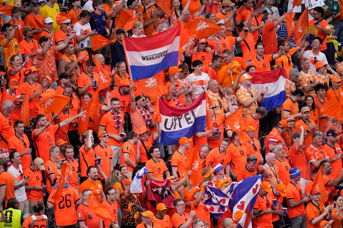 Orange Crush: Dutch soccer fans cling to hope that World Cup drought will end | iNFOnews.ca