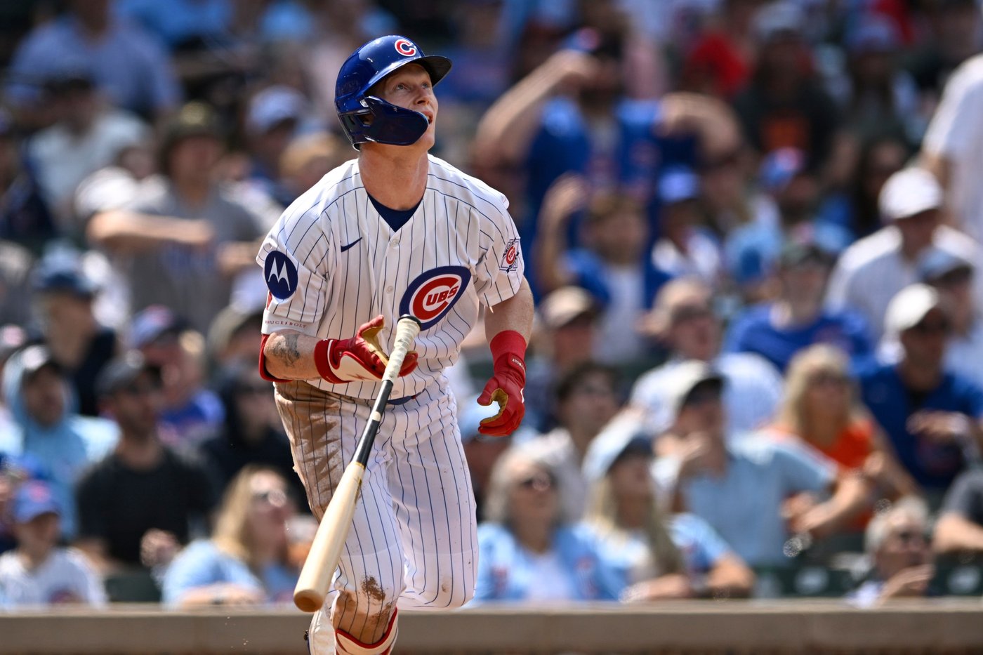 Michael Busch singles in 10th, Cubs benefit from Giants error to beat San Francisco 3-2 | iNFOnews.ca