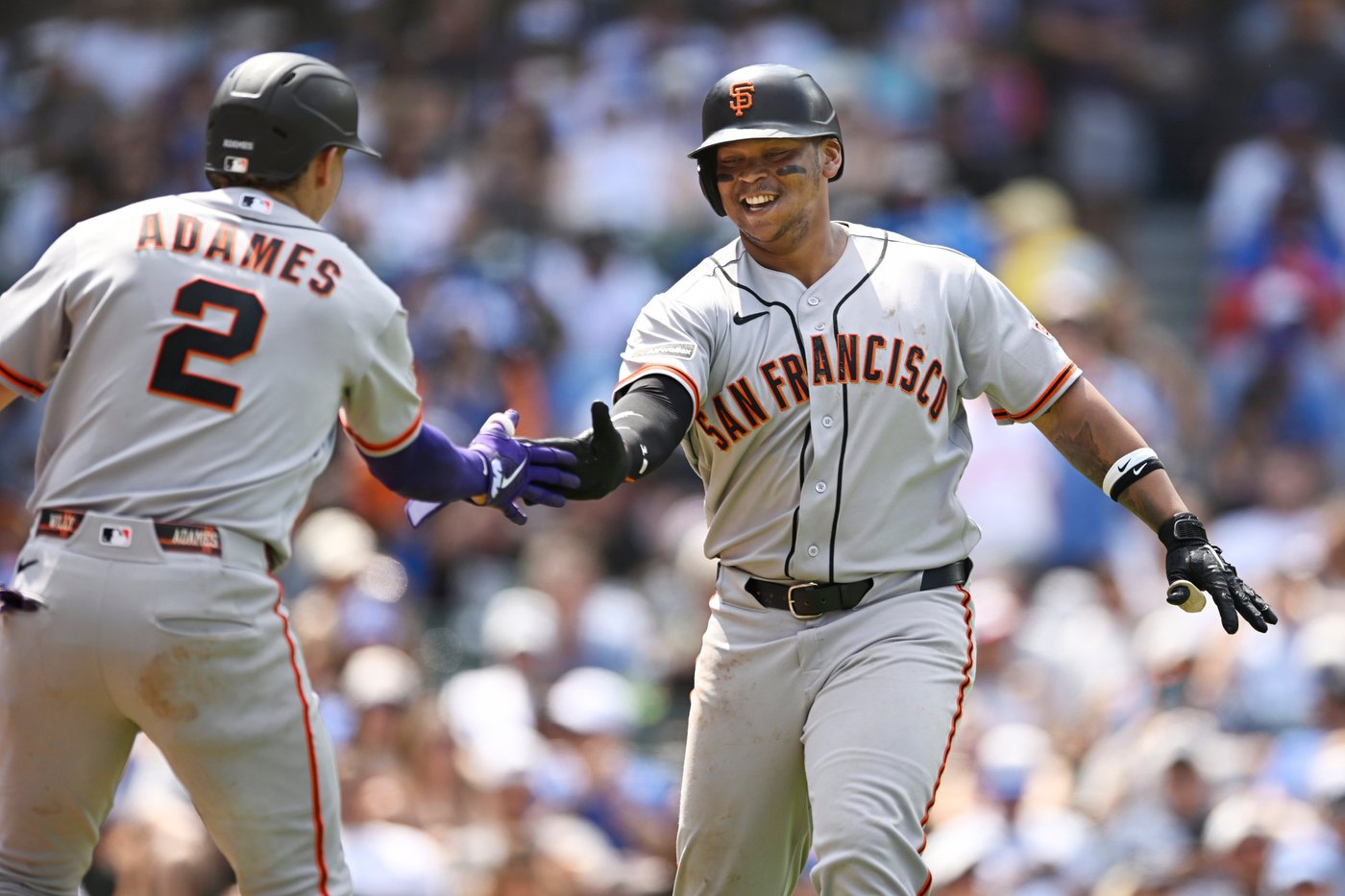 Michael Busch singles in 10th, Cubs benefit from Giants error to beat San Francisco 3-2 | iNFOnews.ca