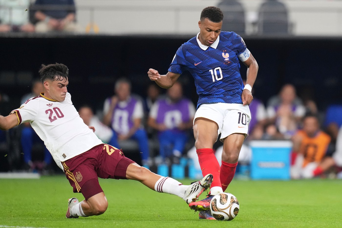 Kylian Mbappé denied a 3rd straight World Cup final but remains in Golden Boot mix with Messi | iNFOnews.ca Kylian Mbappé denied a 3rd straight World Cup final but remains in Golden Boot mix with Messi | iNFOnews.ca