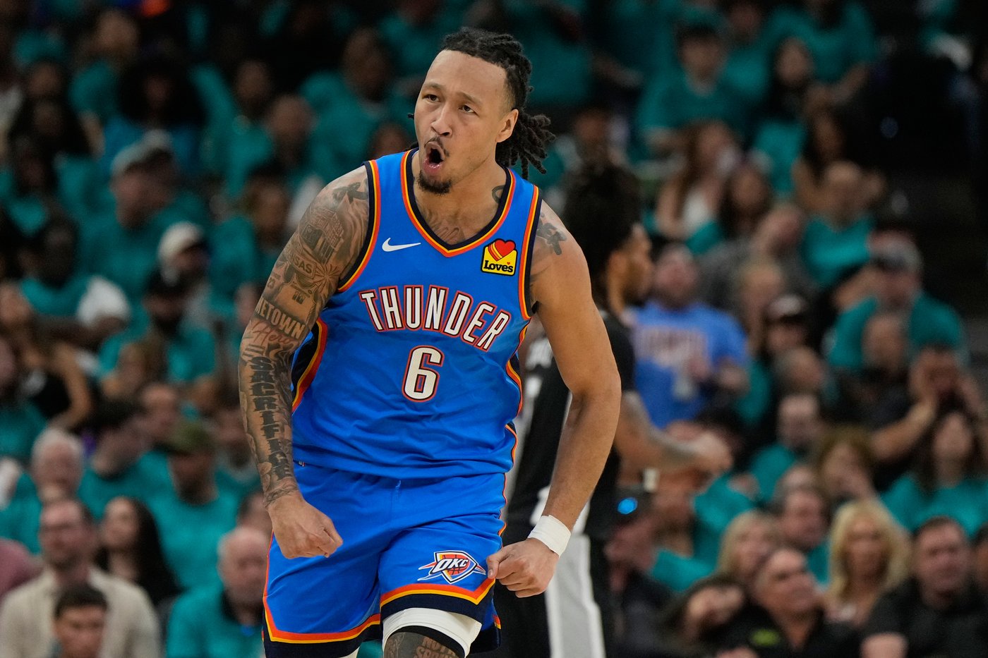 Thunder get 76 points off the bench, the key to a Game 3 win over Spurs in West finals | iNFOnews.ca