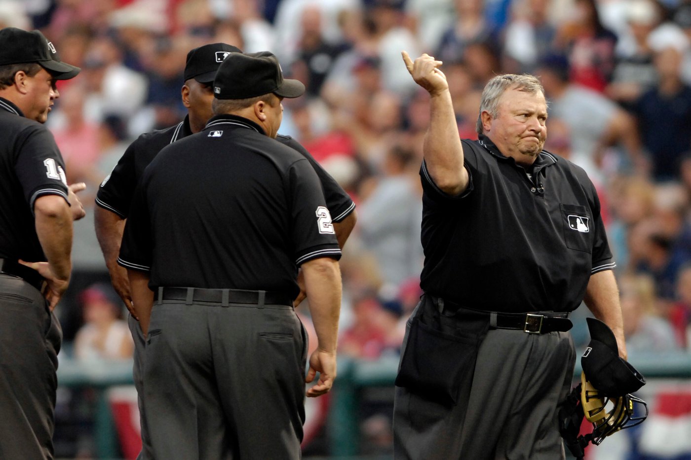 Bruce Froemming, record-setting major league umpire, dies at age 86 | iNFOnews.ca