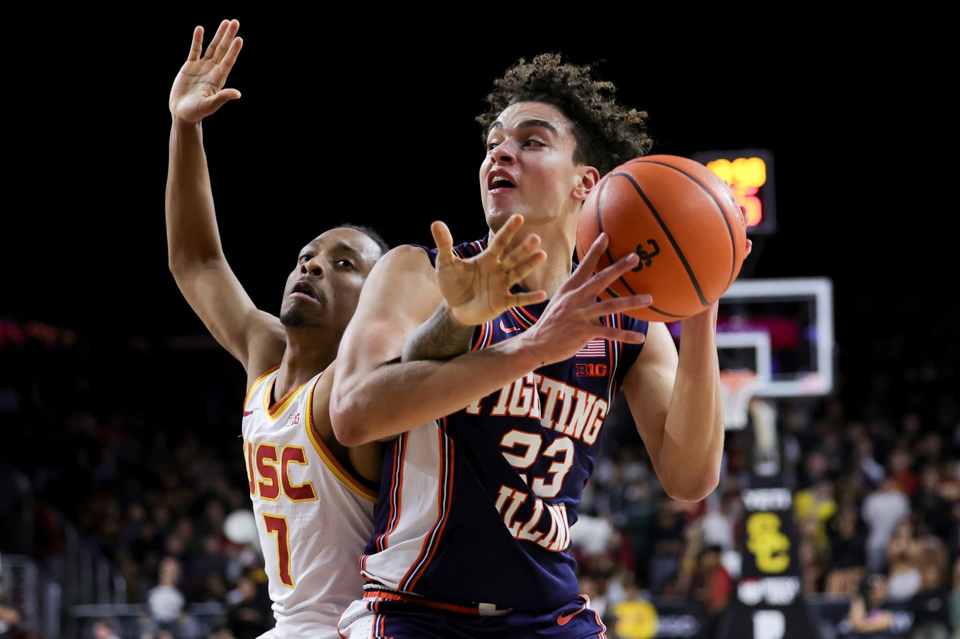 No. 10 Illinois overwhelms USC by 36 points, cruising to its 14th win in 16 games | iNFOnews.ca
