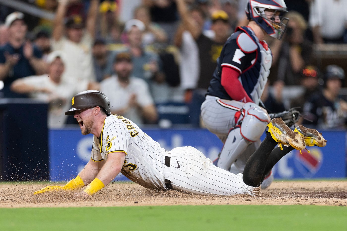Padres rally behind Cronenworth, France in 7th inning to beat Twins 7-5 | iNFOnews.ca Padres rally behind Cronenworth, France in 7th inning to beat Twins 7-5 | iNFOnews.ca