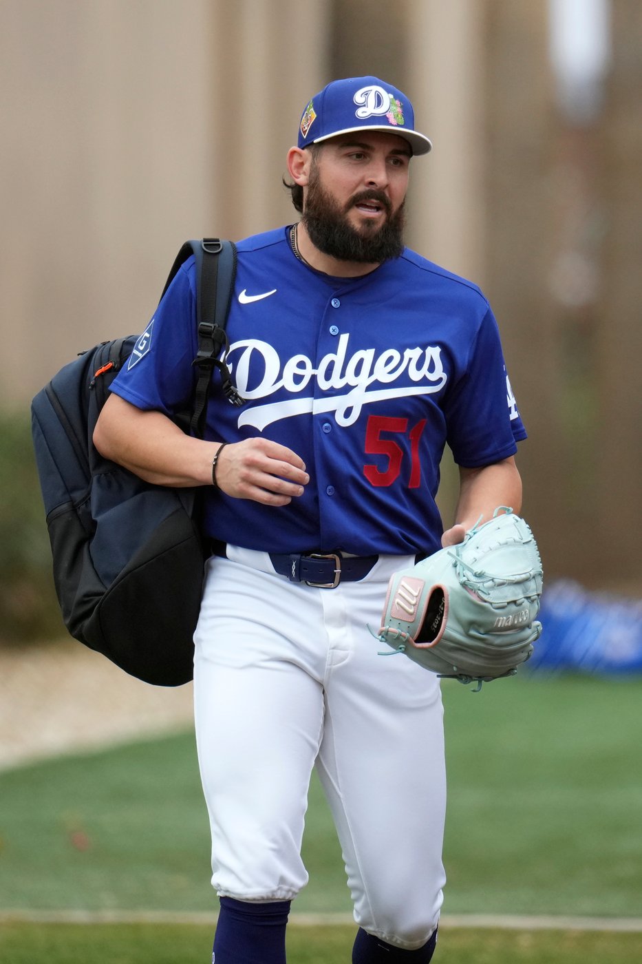 Dodgers pitcher Alex Vesia grateful for support after daughter's death | iNFOnews.ca