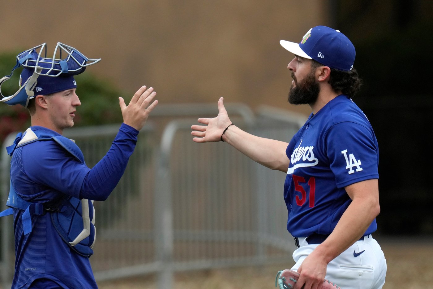 Dodgers pitcher Alex Vesia grateful for support after daughter's death | iNFOnews.ca