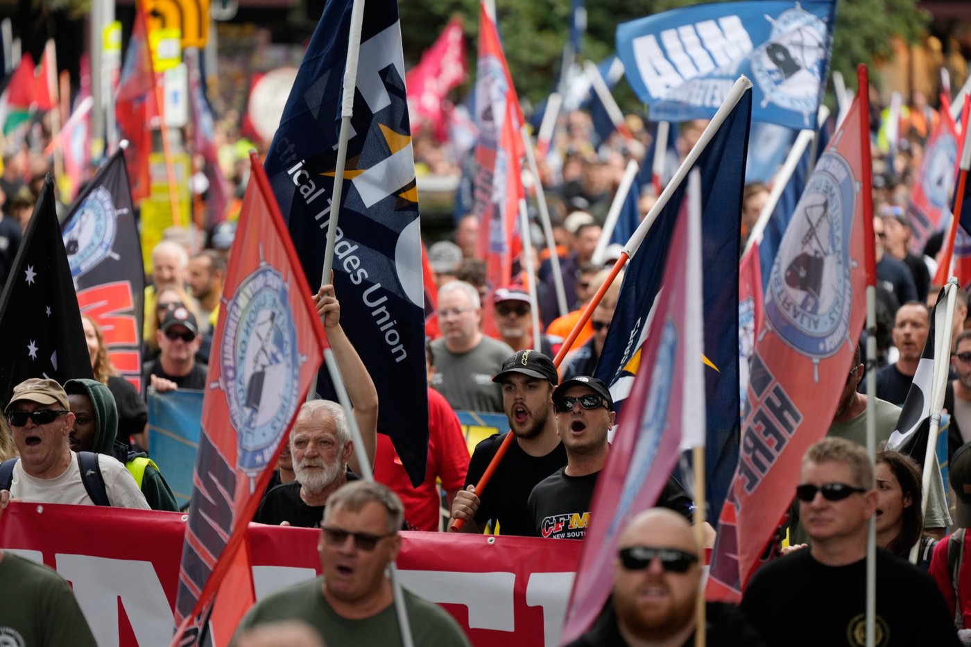Workers around the world demonstrate on May Day, in photos | iNFOnews.ca