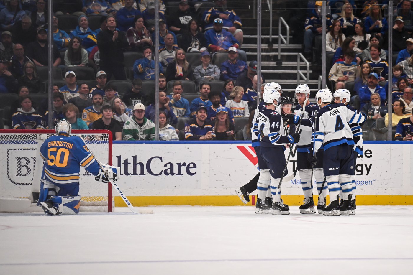 With Montreal already qualified, Edmonton and Ottawa closing in on NHL playoff spots | iNFOnews.ca