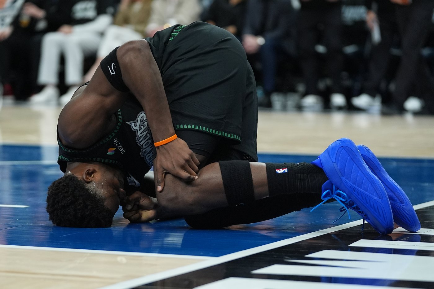 Anthony Edwards was supposed to miss the first 2 games. Instead, he stole Game 1 for Timberwolves | iNFOnews.ca