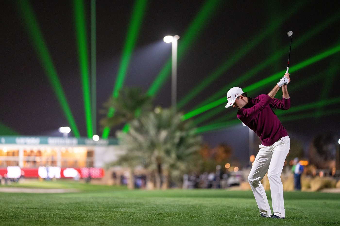 Elvis Smylie wins LIV Golf Riyadh under lights in his tour debut | iNFOnews.ca