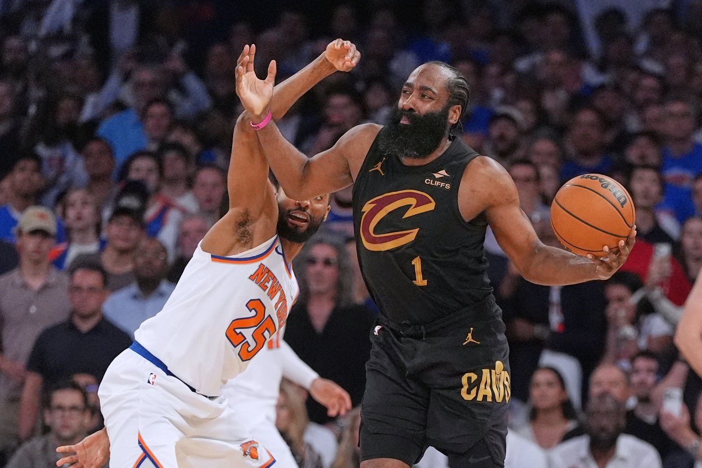 Comeback or collapse? Knicks' Game 1 rally against the Cavaliers was a little bit of both | iNFOnews.ca
