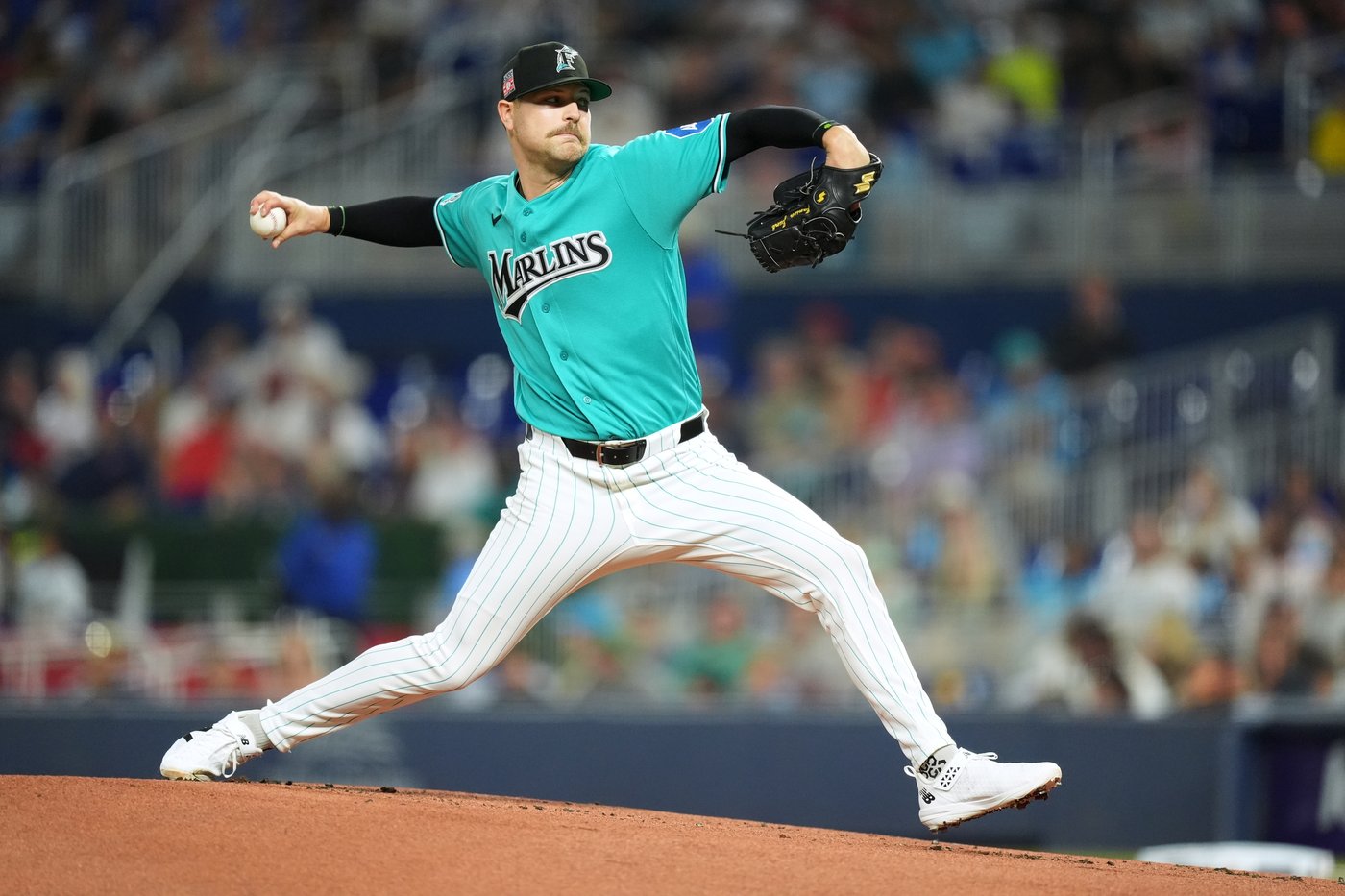 Marlins' losing streak hits franchise-record 12 games with 5-3 loss to Padres | iNFOnews.ca