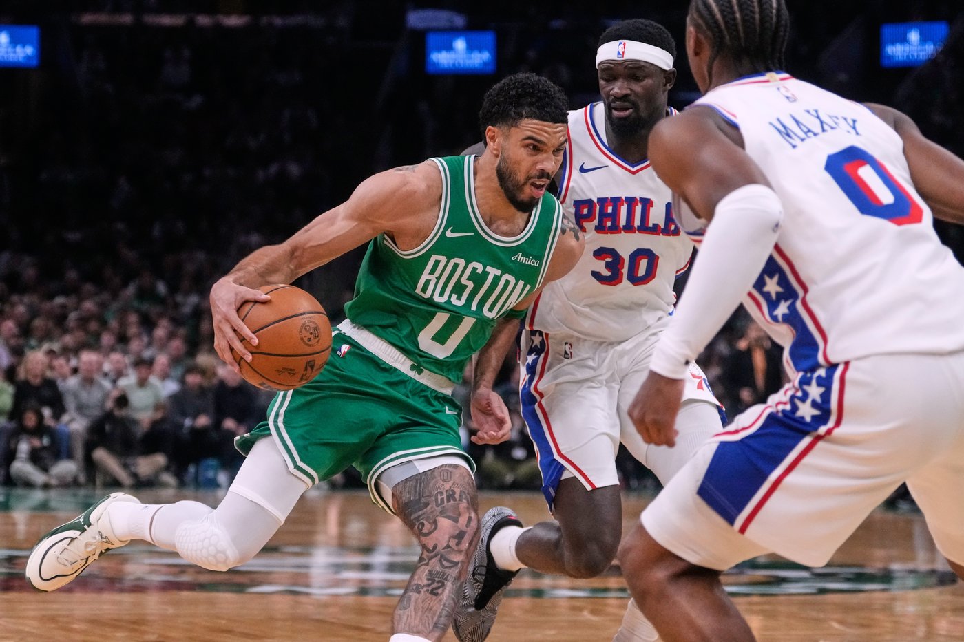 Edgecombe, Maxey have big scoring nights, 76ers beat Celtics 111-97 to tie first-round series | iNFOnews.ca