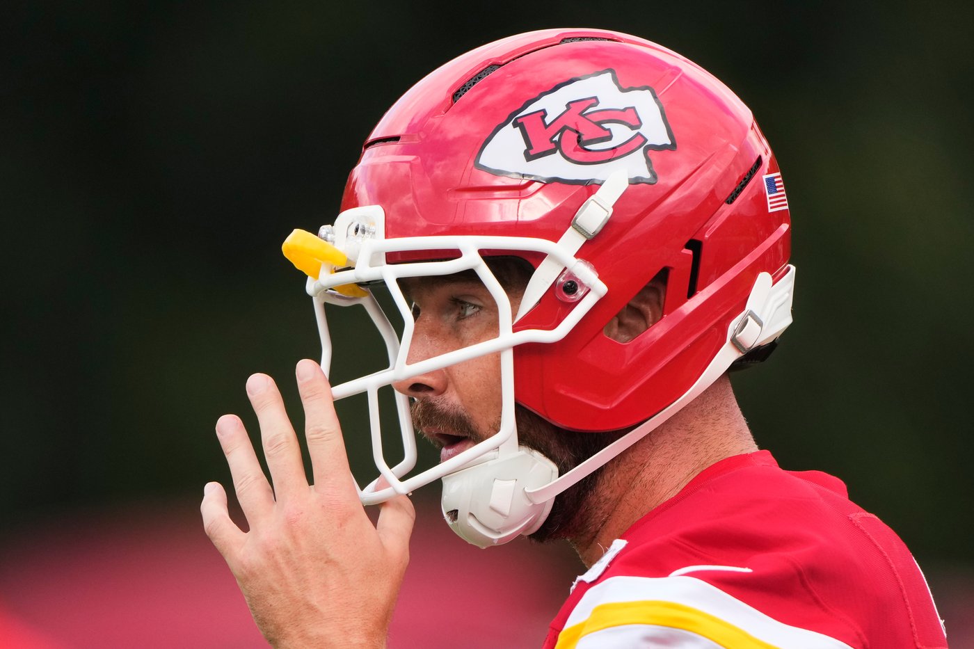 Travis Kelce: Chiefs camp offers welcome 'sanctuary' after closely watched wedding to Taylor Swift | iNFOnews.ca