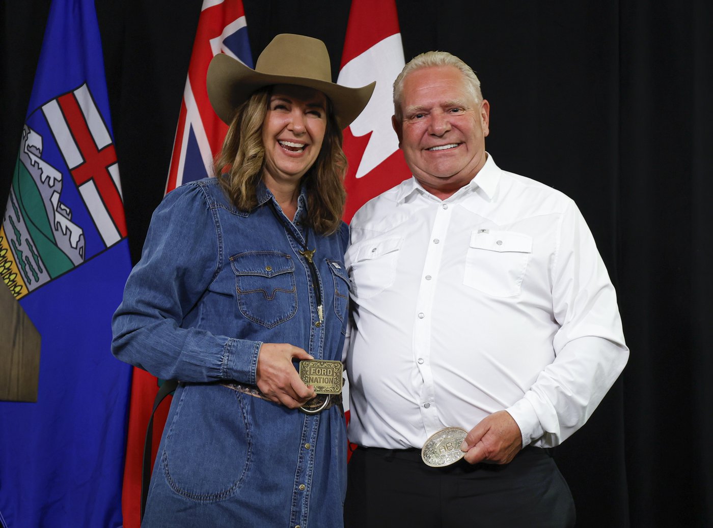 Premiers Smith, Ford unveil proposed west-east oil pipeline route | iNFOnews.ca Premiers Smith, Ford unveil proposed west-east oil pipeline route | iNFOnews.ca