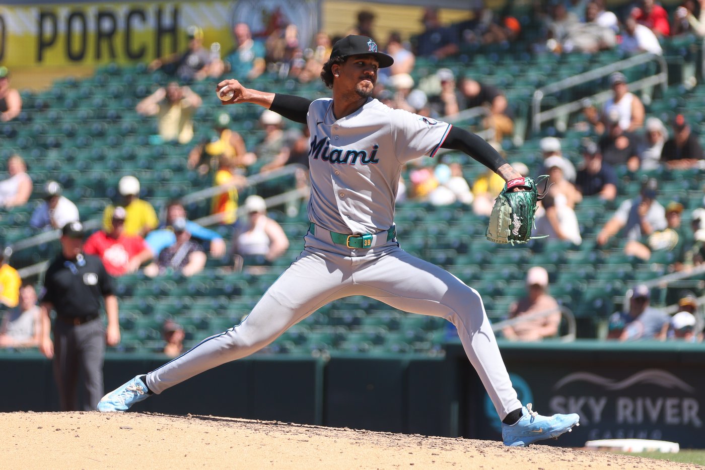 Eury Pérez perfect for 7 innings, then Marlins hang on for 9-8 win over A's | iNFOnews.ca