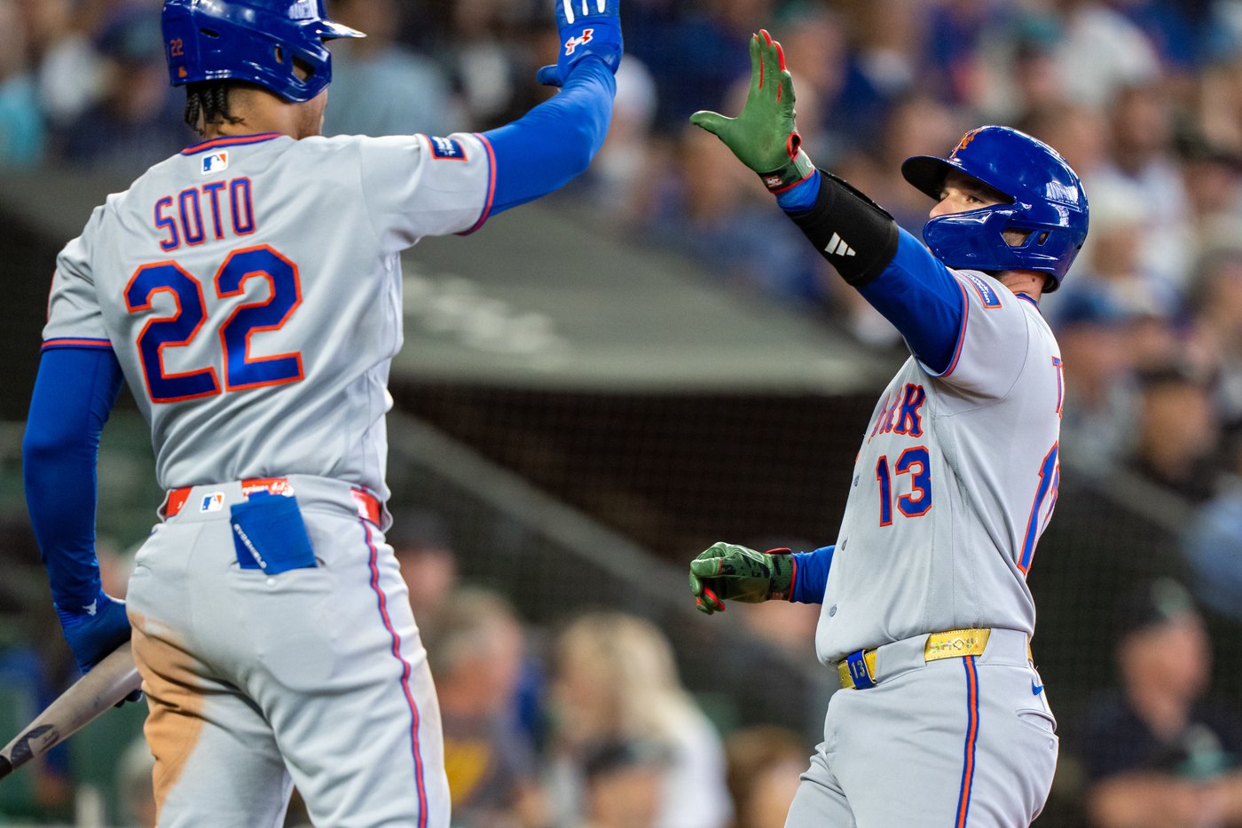 Bichette has 4 hits and 3 RBIs in the Mets 7-1 win over the Mariners | iNFOnews.ca