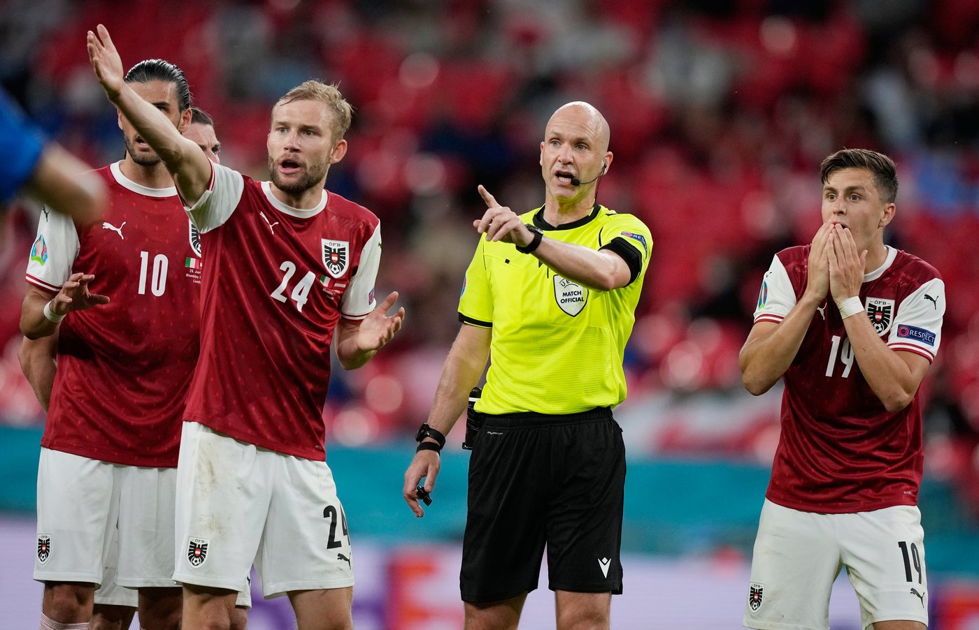 World Cup referee Anthony Taylor retires after 20 years and more than 800 matches in charge | iNFOnews.ca