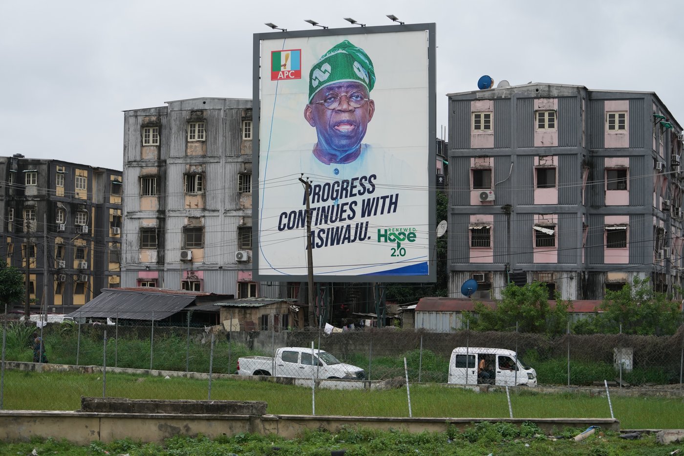 Fractured opposition battles Nigeria's Tinubu as presidential campaigns begin | iNFOnews.ca Fractured opposition battles Nigeria's Tinubu as presidential campaigns begin | iNFOnews.ca