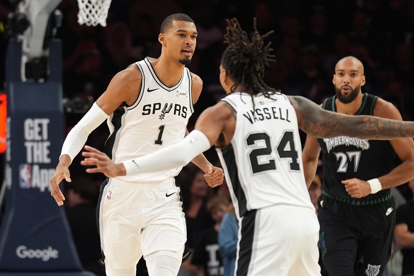 Wemby matches Kareem, Hakeem and Shaq with his superb stat line for Spurs in Game 3 win over Wolves | iNFOnews.ca